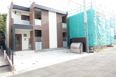 リブリ・ネオフラッツ