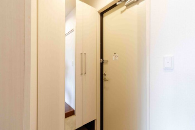 【玄関】 | カーサ リブロ