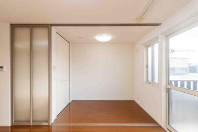 【洋室】 | カーサ リブロ