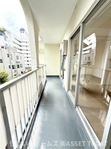 代々木スカイハイツのバルコニー