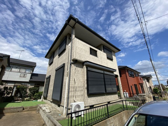 東吉田1080の外観