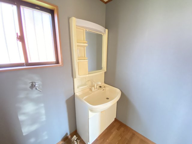 東吉田1080の独立洗面台