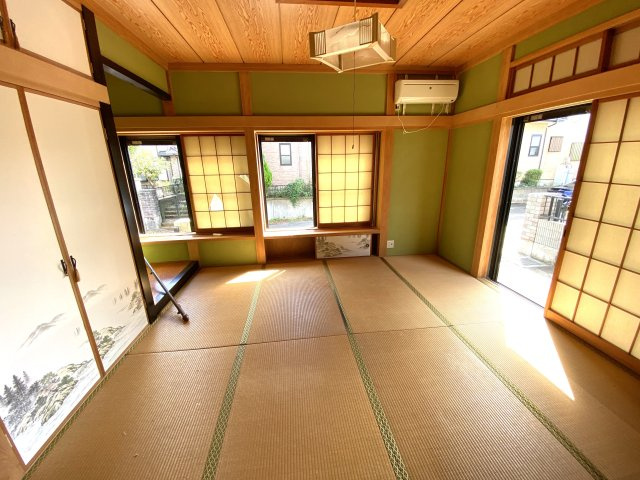 東吉田1080の和室