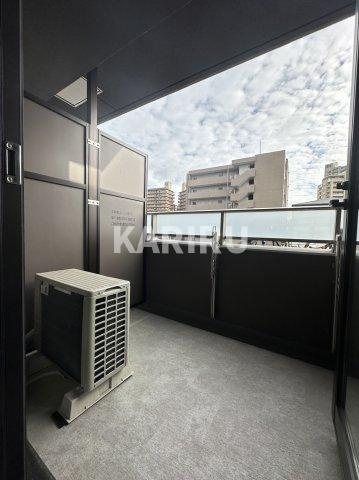 スプランディッド京橋EASTのバルコニー