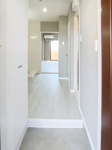 パストラルKの玄関