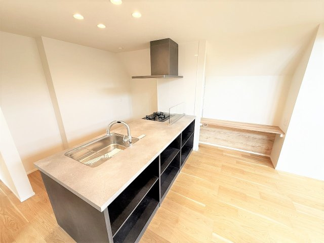 【キッチン】 | 【仲介手数料４１０万円が無料！！】■経堂駅１１分■ルーフバルコニー■リビングは吹抜け