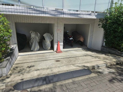 【エントランス】 | ディアレイシャス池尻大橋