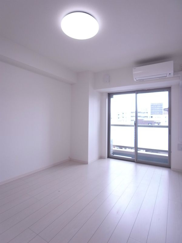 リブリ・Shirokaneの内装