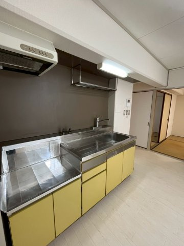 岡本ビルのキッチン