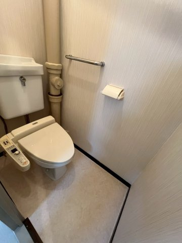 岡本ビルのトイレ