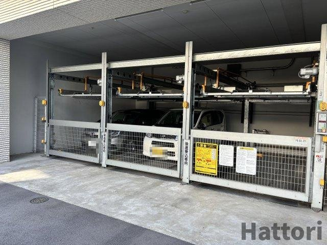 Fortuney江坂Ⅰの駐車場