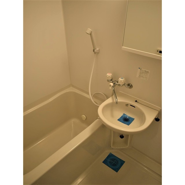 ルクレ津田沼の浴室