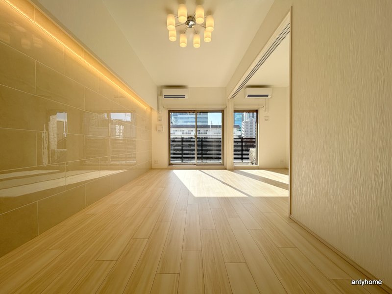 プレジオ梅田　仲介手数料無料の居間・リビング