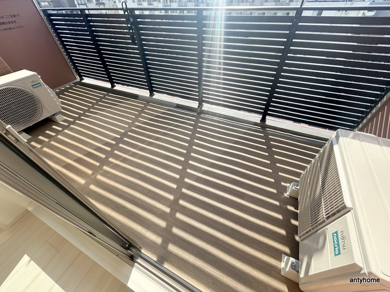 プレジオ梅田　仲介手数料無料のバルコニー