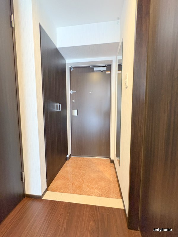 プレジオ梅田　仲介手数料無料の玄関