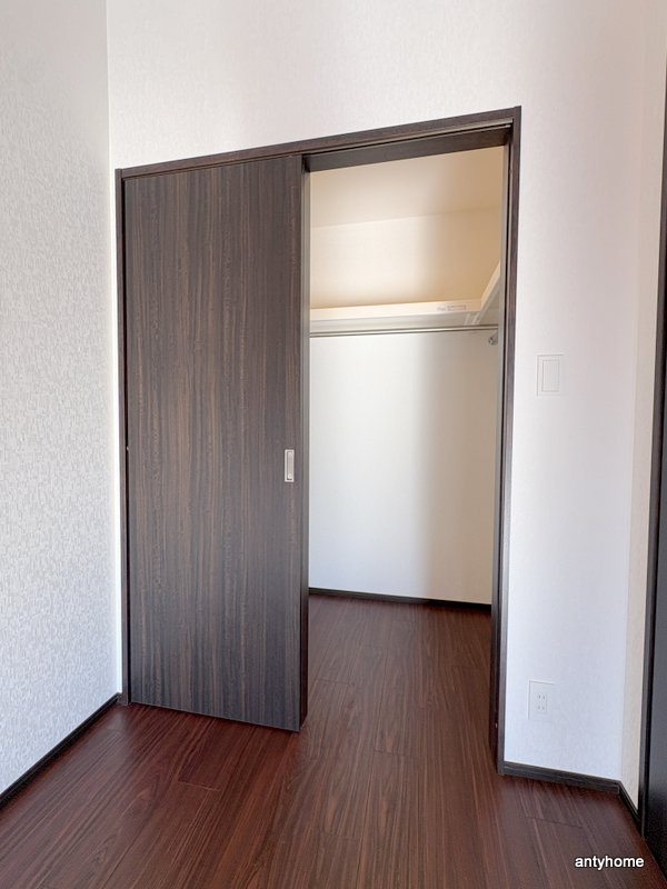 プレジオ梅田　仲介手数料無料の収納