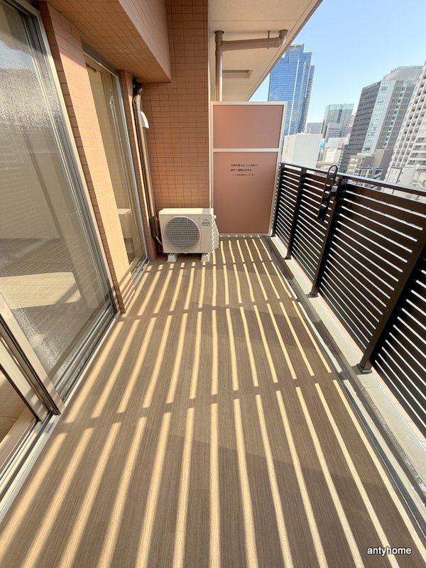 プレジオ梅田　仲介手数料無料のバルコニー