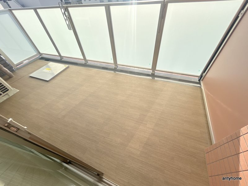 プレジオ梅田　仲介手数料無料のバルコニー