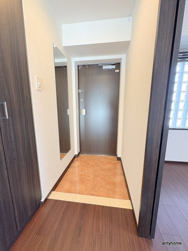 プレジオ梅田　仲介手数料無料の玄関