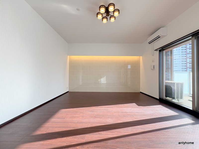 プレジオ梅田　仲介手数料無料の居間・リビング