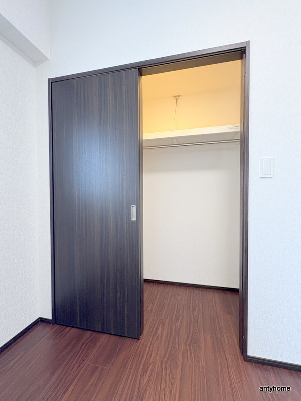 プレジオ梅田　仲介手数料無料の収納