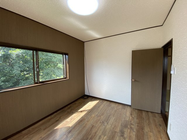 大谷流中古戸建の洋室