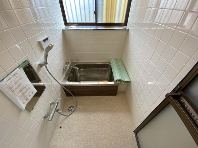 大谷流中古戸建の浴室