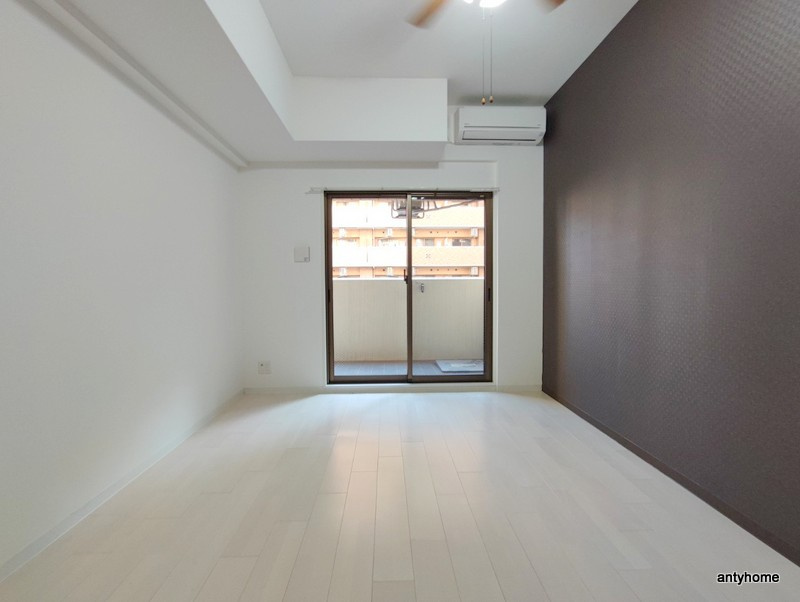 Luxe新大阪1　仲介手数料無料の寝室