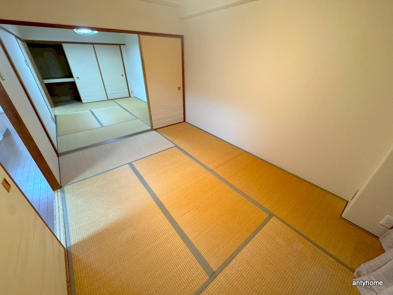 新大阪グランドハイツ1号棟　仲介手数料無料の和室