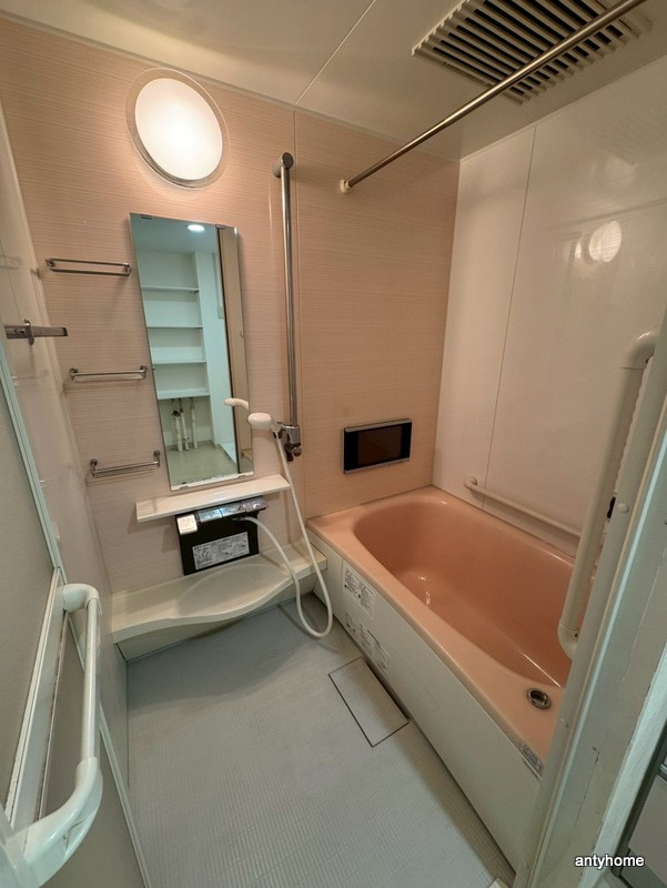 新大阪グランドハイツ1号棟　仲介手数料無料の浴室