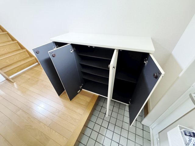 テラス高村B棟の収納