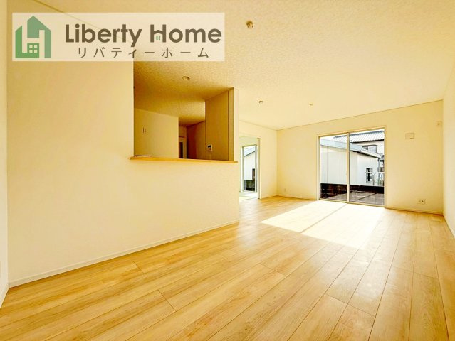 土浦市中第8　新築戸建の居間・リビング