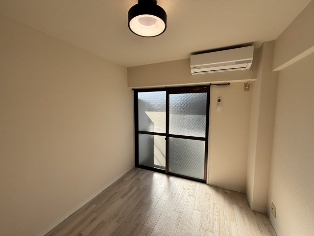 ミューズ上山手の居間・リビング