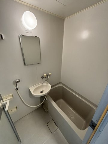 ミューズ上山手の浴室