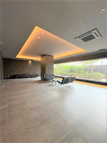 グランアッシュ江坂のその他|ロビー