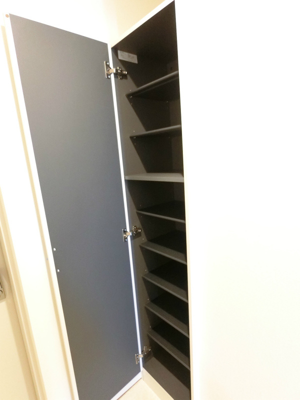 リブリ・吹田岸部の収納