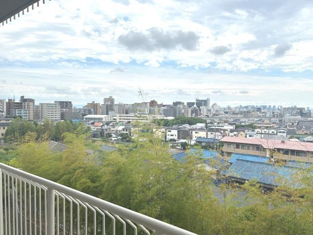 江坂住宅壱号棟　の展望