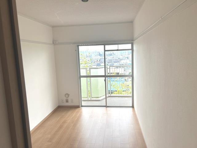 江坂住宅壱号棟　の内装