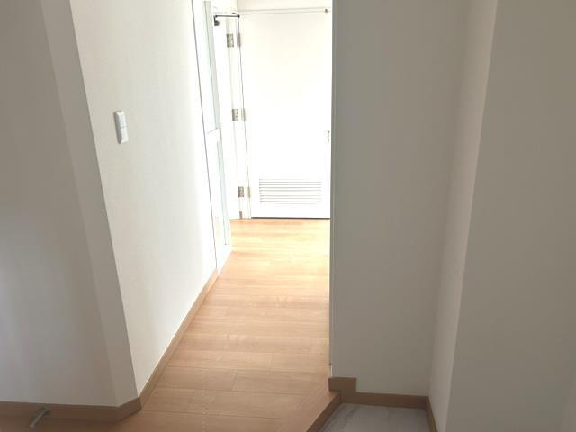 江坂住宅壱号棟　の玄関