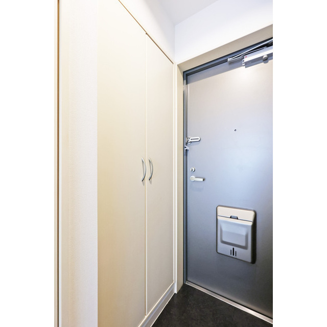 Gramercy Juso-higashi 1st