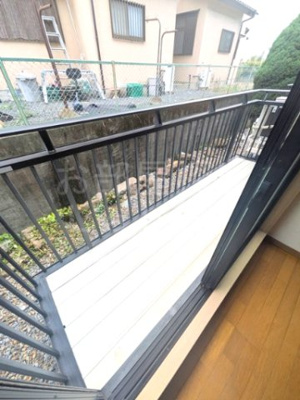 【バルコニー】 | ヴィラ・シャルマン