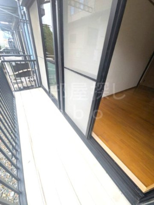 【バルコニー】 | ヴィラ・シャルマン