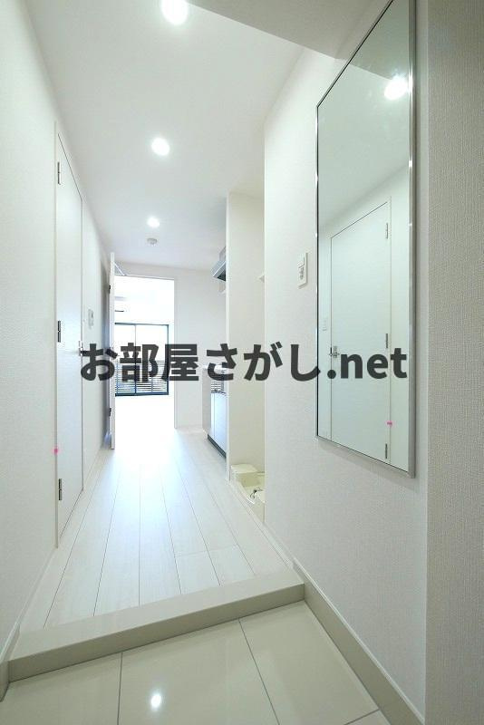 フュージョナル東墨田【ペットOK＆駐車場ありのデザイナーズ／12月上旬入居可】の玄関