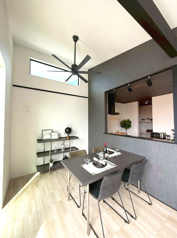 ラフシアNAGANUKIⅡ　新築モデルのダイニング|ダイニング