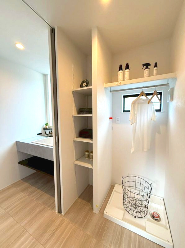 ラフシアNAGANUKIⅡ　新築モデルのランドリースペース|洗面＆ランドリー