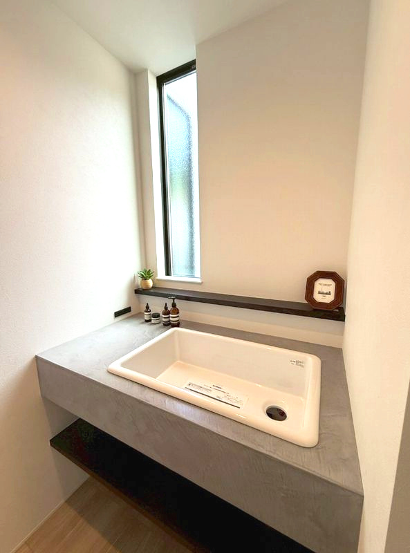 ラフシアNAGANUKIⅡ　新築モデルの独立洗面台|使いやすい独立洗面台です