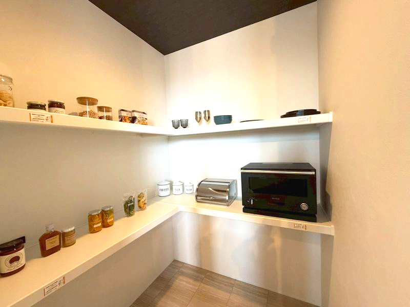 ラフシアNAGANUKIⅡ　新築モデルの収納|パントリー