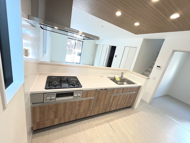 【キッチン】 | 福岡市東区奈多2丁目5期　3号棟（全5棟）【仲介手数料無料・0円】 | 現地写真。