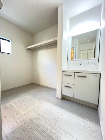 【洗面所】 | 福岡市東区奈多2丁目5期　3号棟（全5棟）【仲介手数料無料・0円】 | 現地写真。