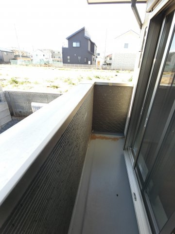 【バルコニー】